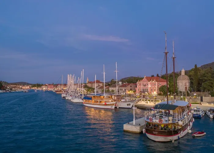 Boric By The Sea Stari Grad (Hvar)