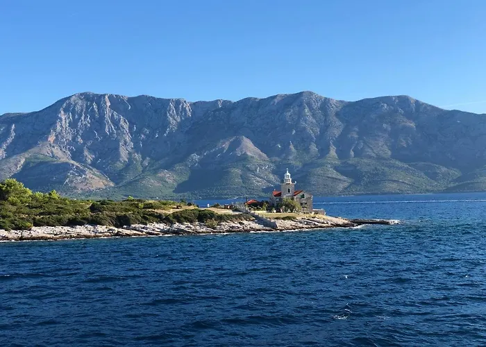 Boric By The Sea *