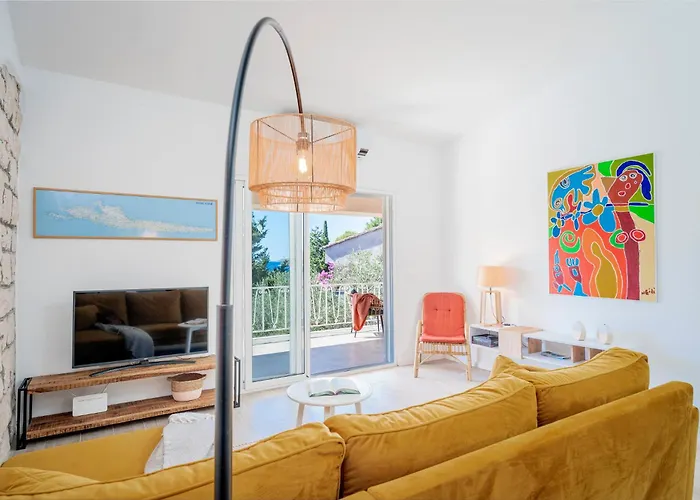 Boric By The Sea Villa *